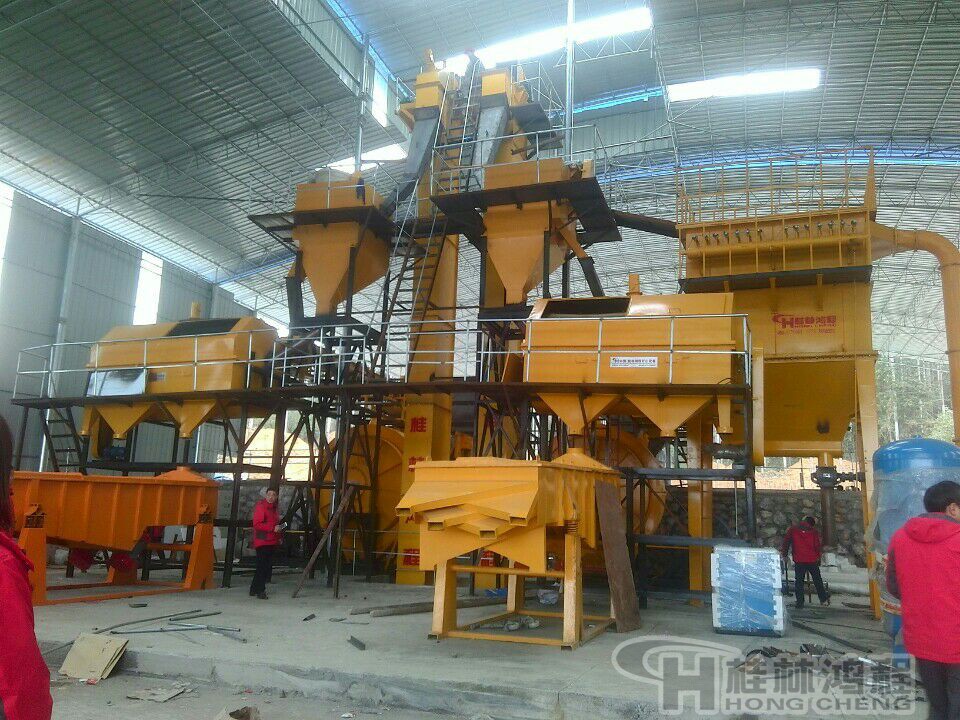石英砂磨機(jī)，石英砂自磨機(jī)，磨粉機(jī)，制砂機(jī)